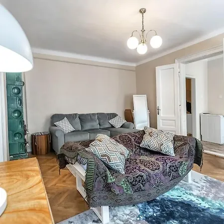 Stylishcozy Apartment Brasov Exterior photo