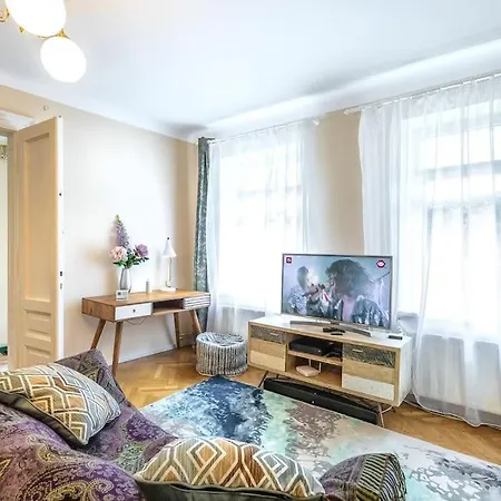 Stylishcozy Apartment Brasov Exterior photo