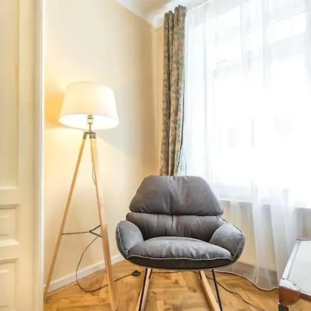 Stylishcozy Apartment Brasov Exterior photo