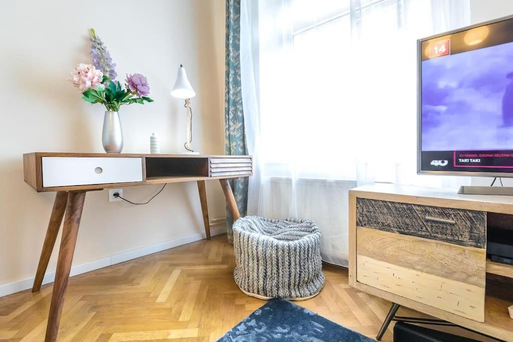 Stylishcozy Apartamento Braşov